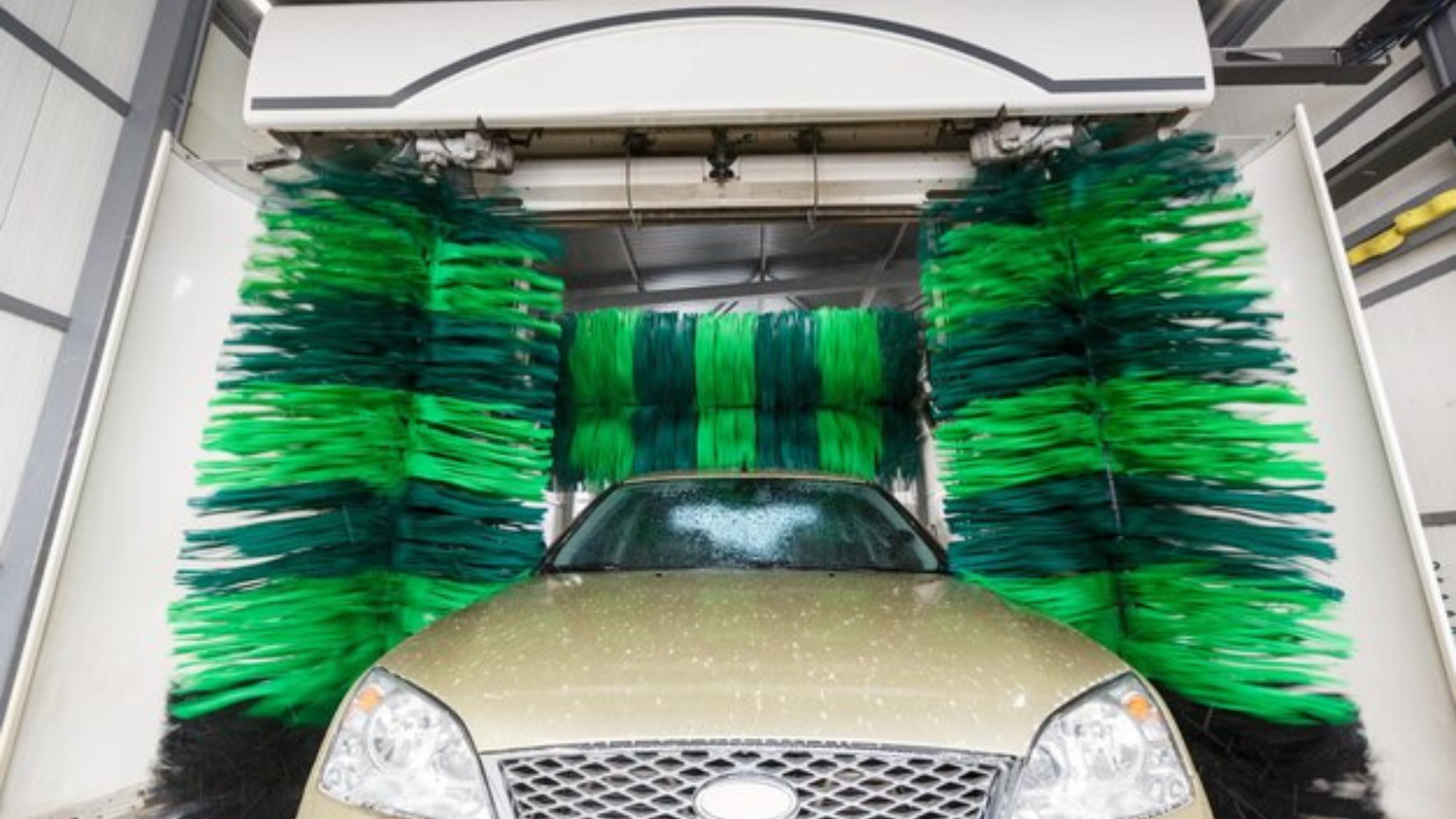 Say Goodbye To Scratches With Touchless Car Washes   Touchless Car Wash 6 